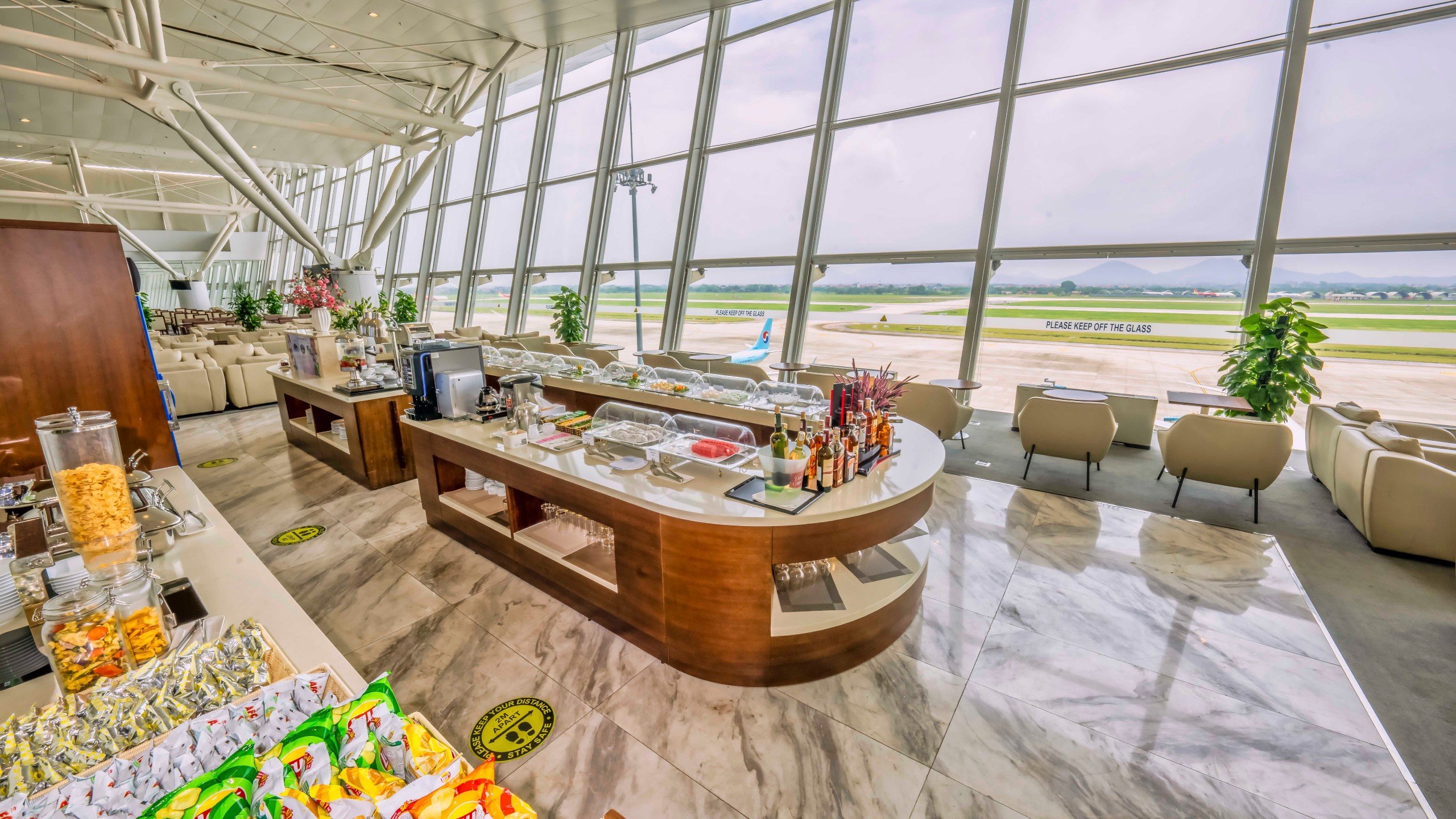 Vì đâu Nội Bài lọt Top 100 sân bay tốt nhất thế giới năm 2024?- Ảnh 8.