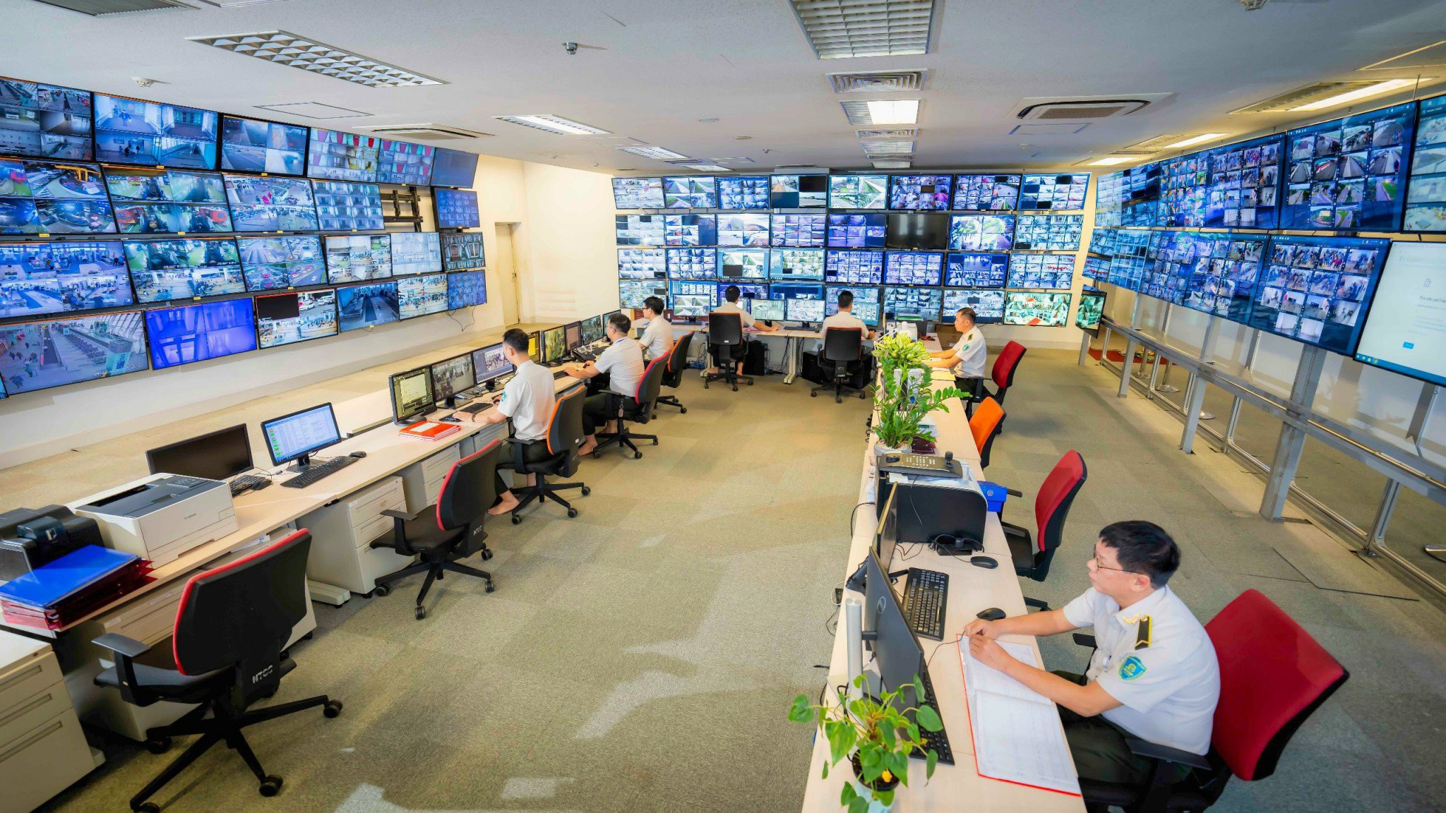 Vì đâu Nội Bài lọt Top 100 sân bay tốt nhất thế giới năm 2024?- Ảnh 13.