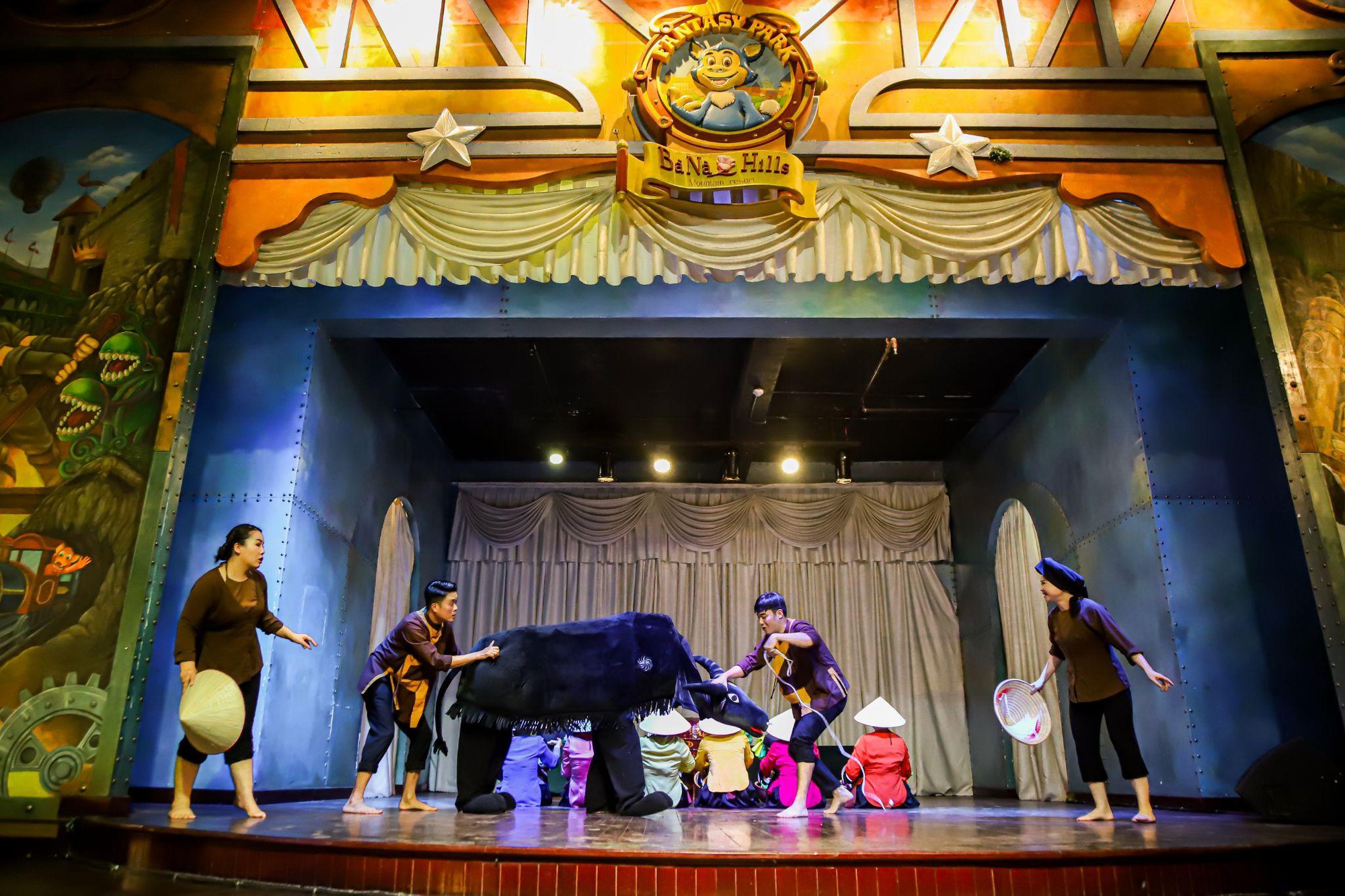 Dịp lễ 30/4, đến Đà Nẵng xem múa rối và chơi hội chợ Mặt trời - Ảnh 1. Dịp lễ 30/4, đến Đà Nẵng xem múa rối và chơi hội chợ Mặt trời - Ảnh 1.