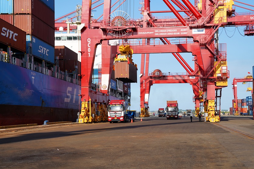 Cảng Chu Lai vận hành hệ thống cẩu chuyên dụng hơn 400 tỷ đồng- Ảnh 5.