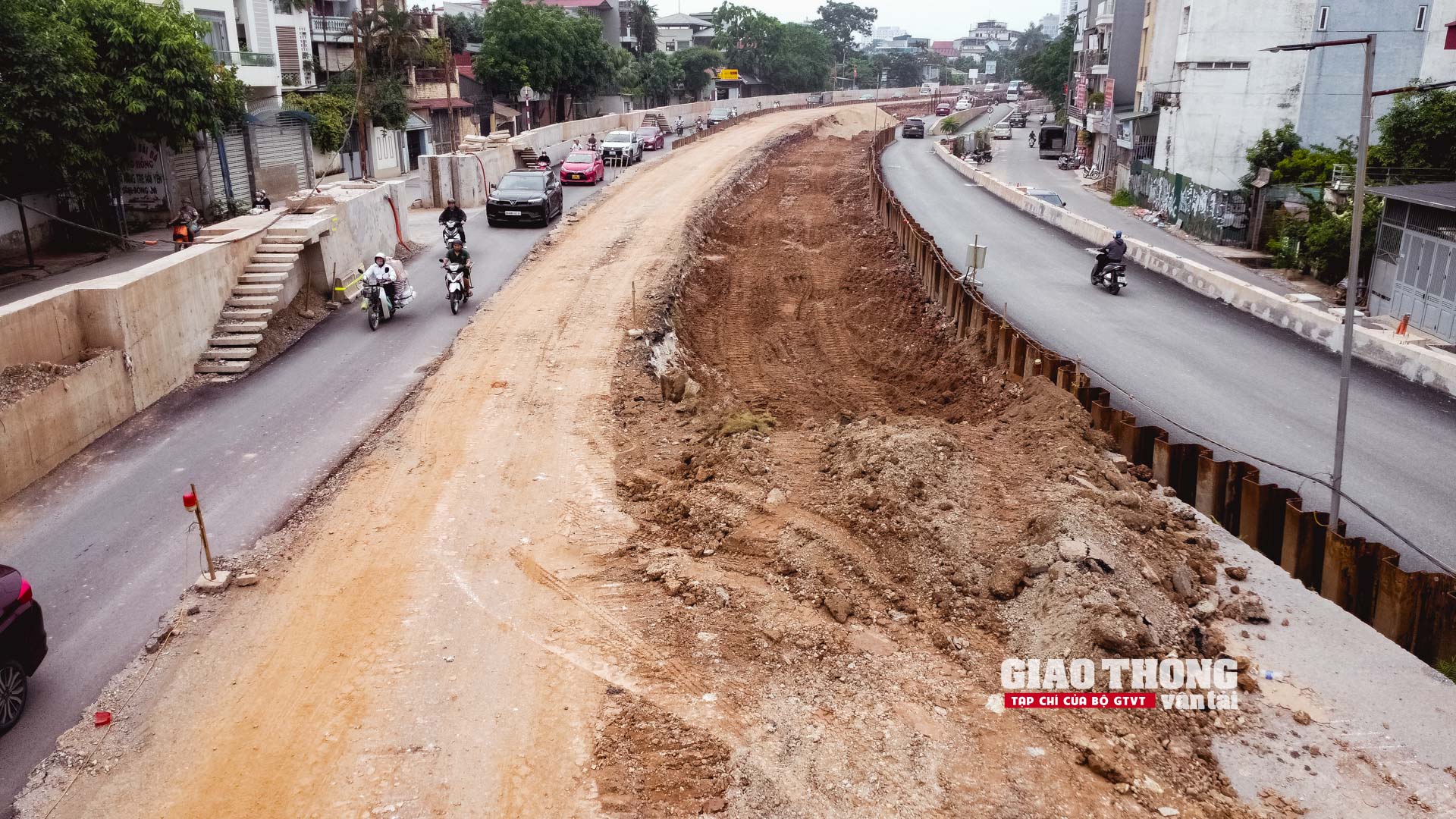 Trắng đêm thi công ở dự án giao thông phức tạp nhất Hà Nội
- Ảnh 28.