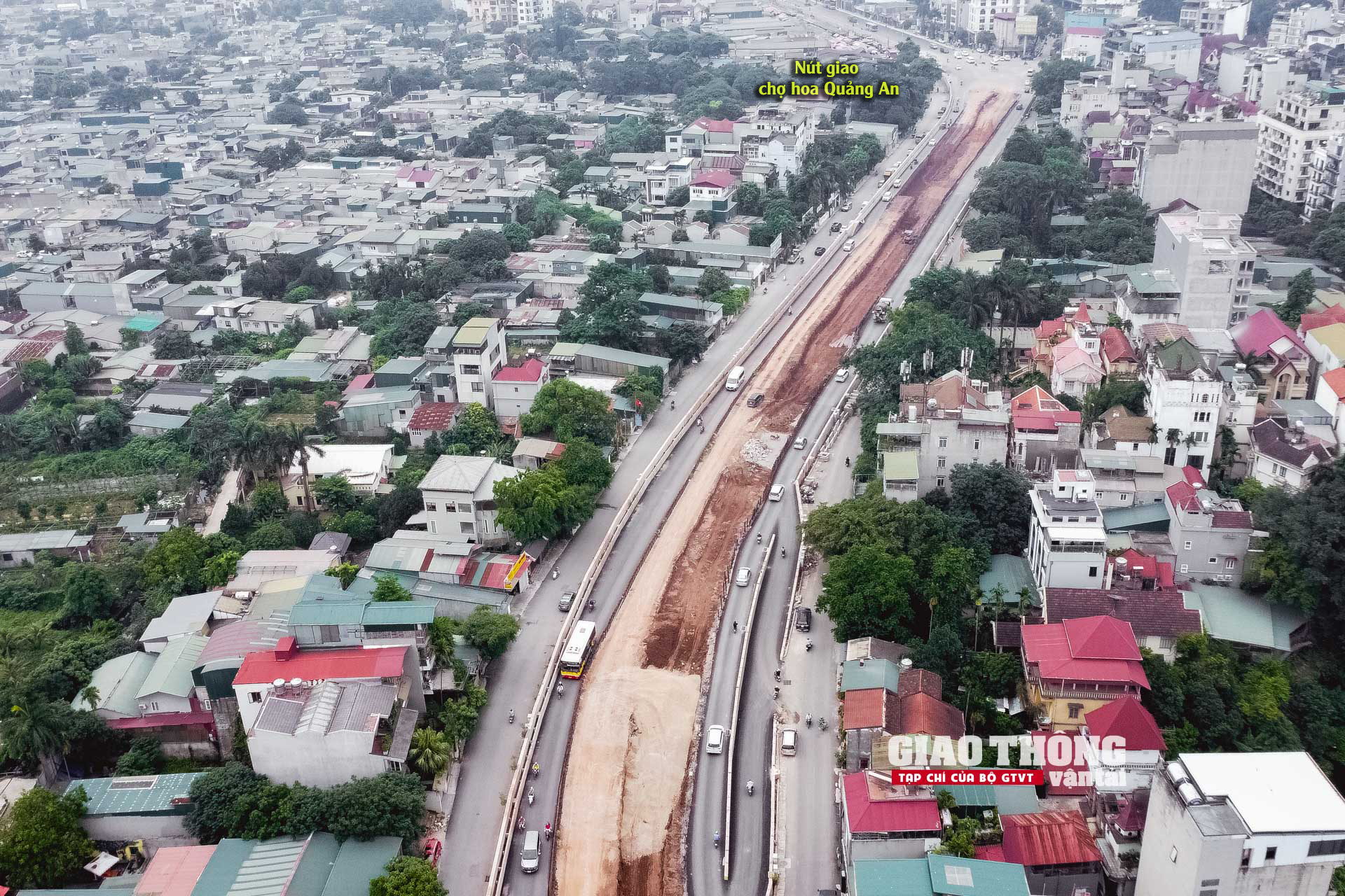 Trắng đêm thi công ở dự án giao thông phức tạp nhất Hà Nội
- Ảnh 25.