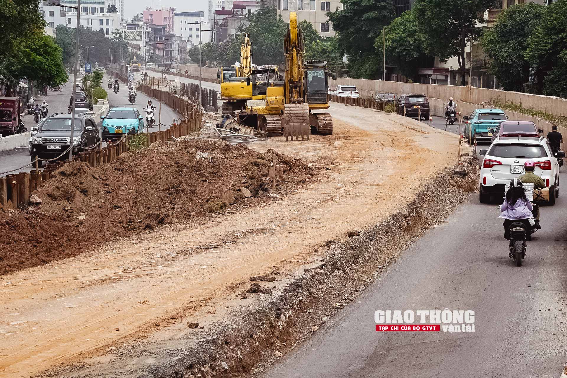 Trắng đêm thi công ở dự án giao thông phức tạp nhất Hà Nội
- Ảnh 33.