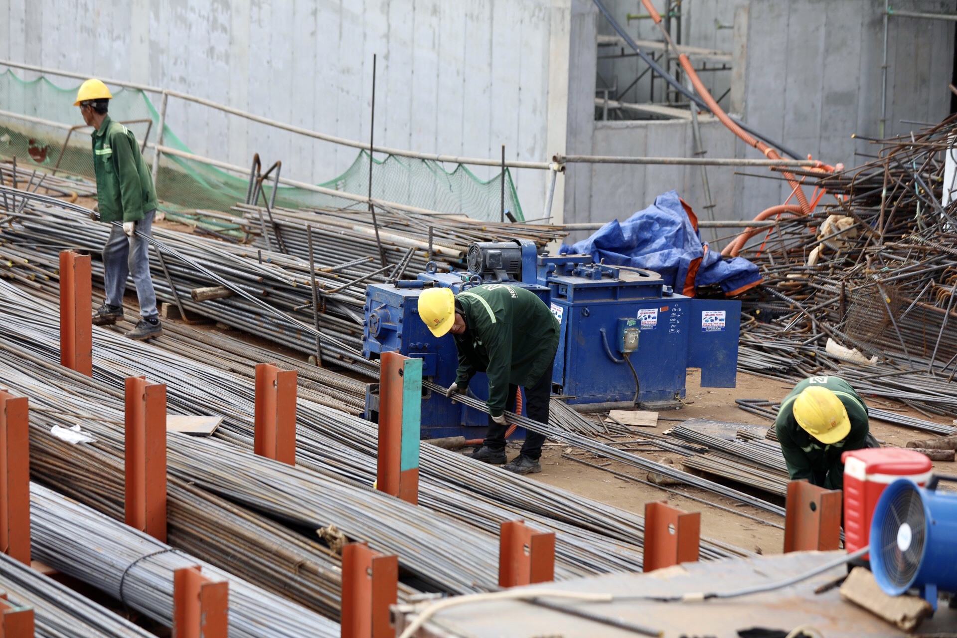 Thứ trưởng Lê Anh Tuấn: Chú trọng đảm bảo an toàn mùa mưa bão sắp tới tại dự án sân bay Long Thành- Ảnh 2.