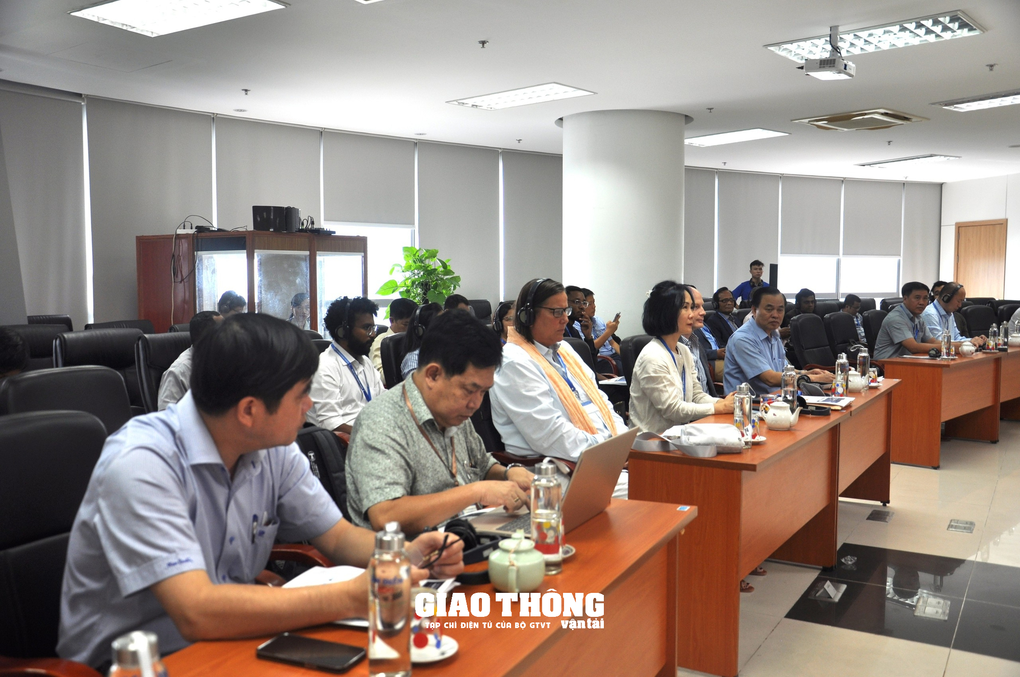 Chuyên gia nước ngoài 