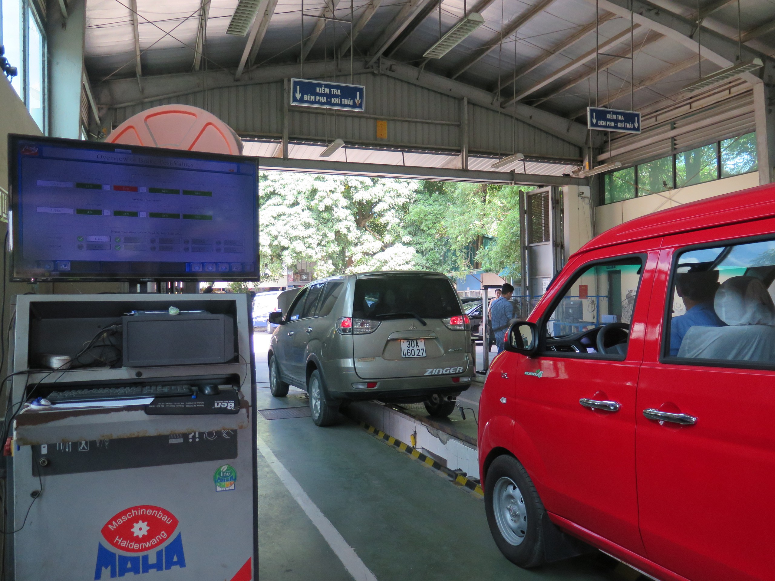 Doanh nghiệp được phép mở trung tâm đăng kiểm tại bến xe, trạm dừng nghỉ - Ảnh 2.