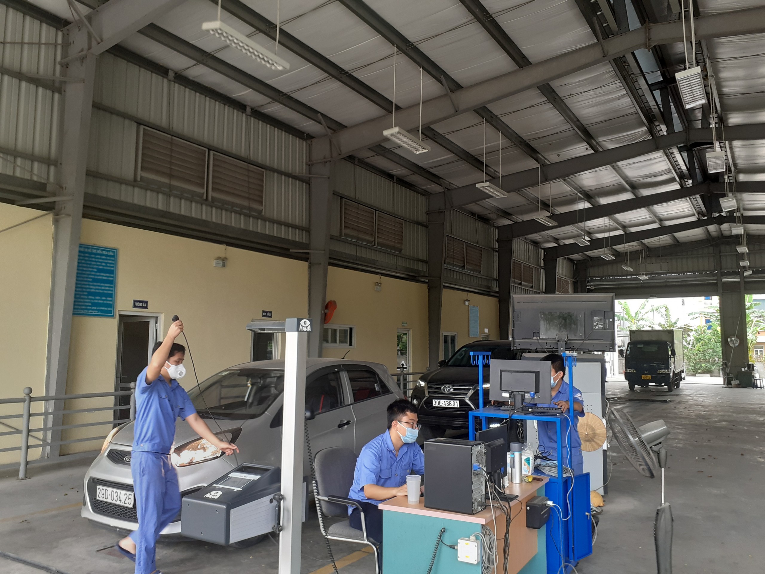 Doanh nghiệp được phép mở trung tâm đăng kiểm tại bến xe, trạm dừng nghỉ - Ảnh 3.