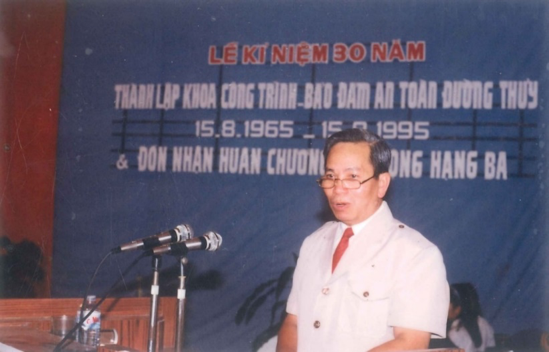 Khoa Công trình - Trường Đại học Hàng hải Việt Nam 60 năm xây dựng và phát triển- Ảnh 8. Khoa Công trình - Trường Đại học Hàng hải Việt Nam 60 năm xây dựng và phát triển- Ảnh 8.