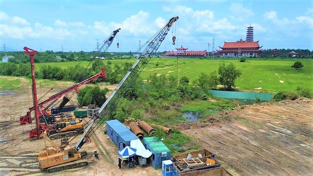 Bộ Xây dựng: Các dự án chậm tiến độ sẽ bị xem xét trách nhiệm từng tuần - Ảnh 1.