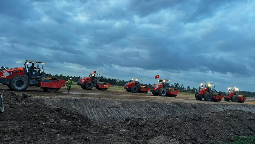 Đề nghị ưu tiên cung ứng vật liệu đá làm cao tốc Cần Thơ - Cà Mau - Ảnh 1.