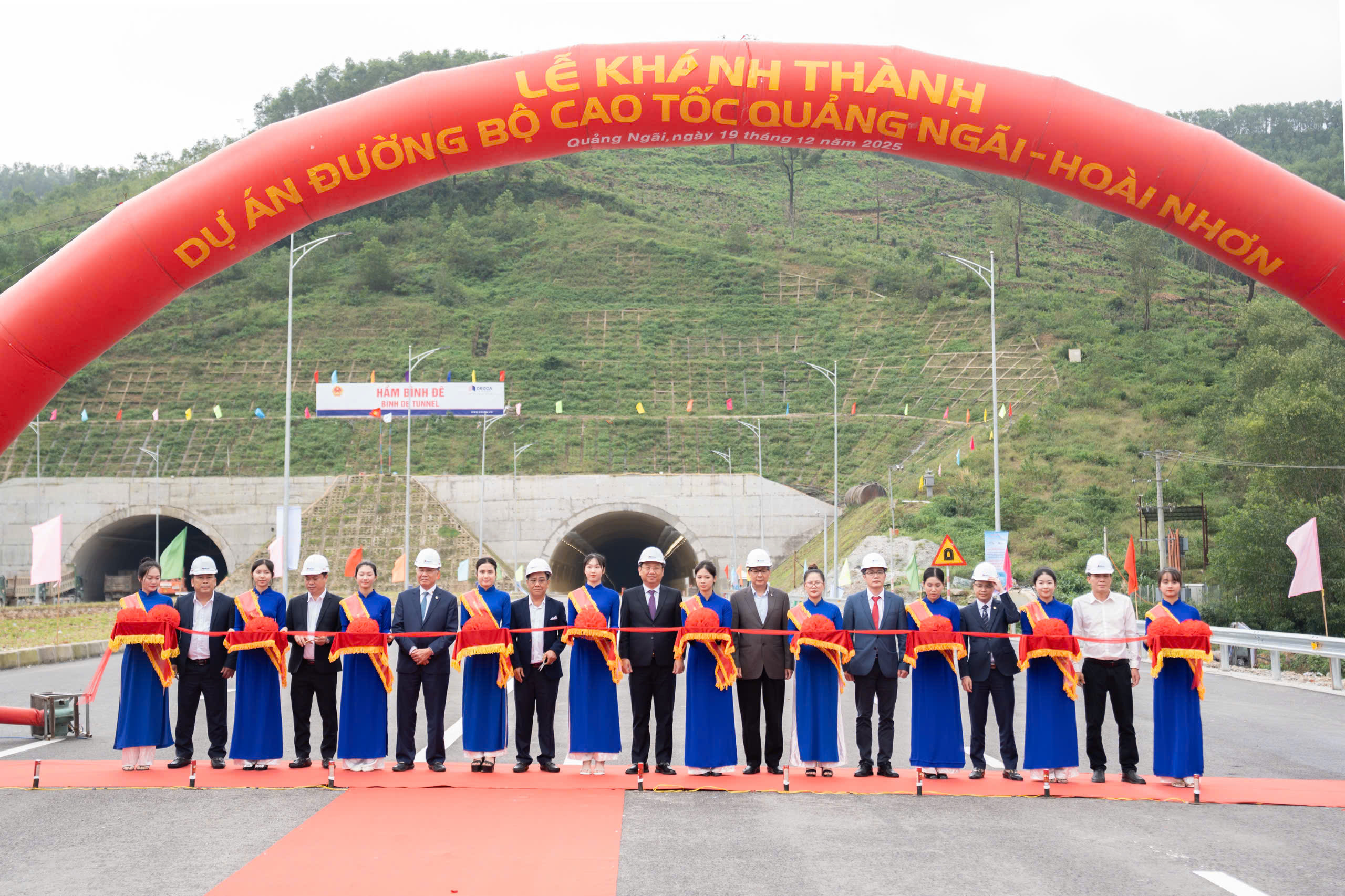 Khánh thành dự án thành phần lớn nhất cao tốc Bắc – Nam - Ảnh 1.