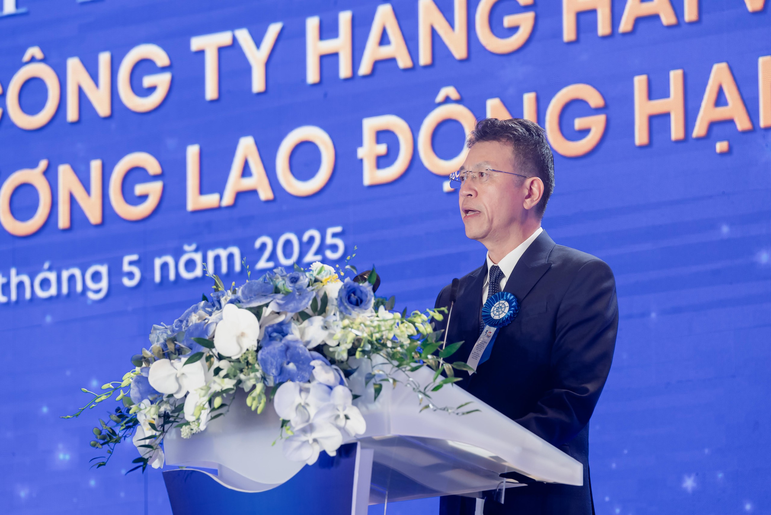 Tổng công ty Hàng hải Việt Nam vượt sóng vươn xa tiến vào kỷ nguyên mới- Ảnh 3.