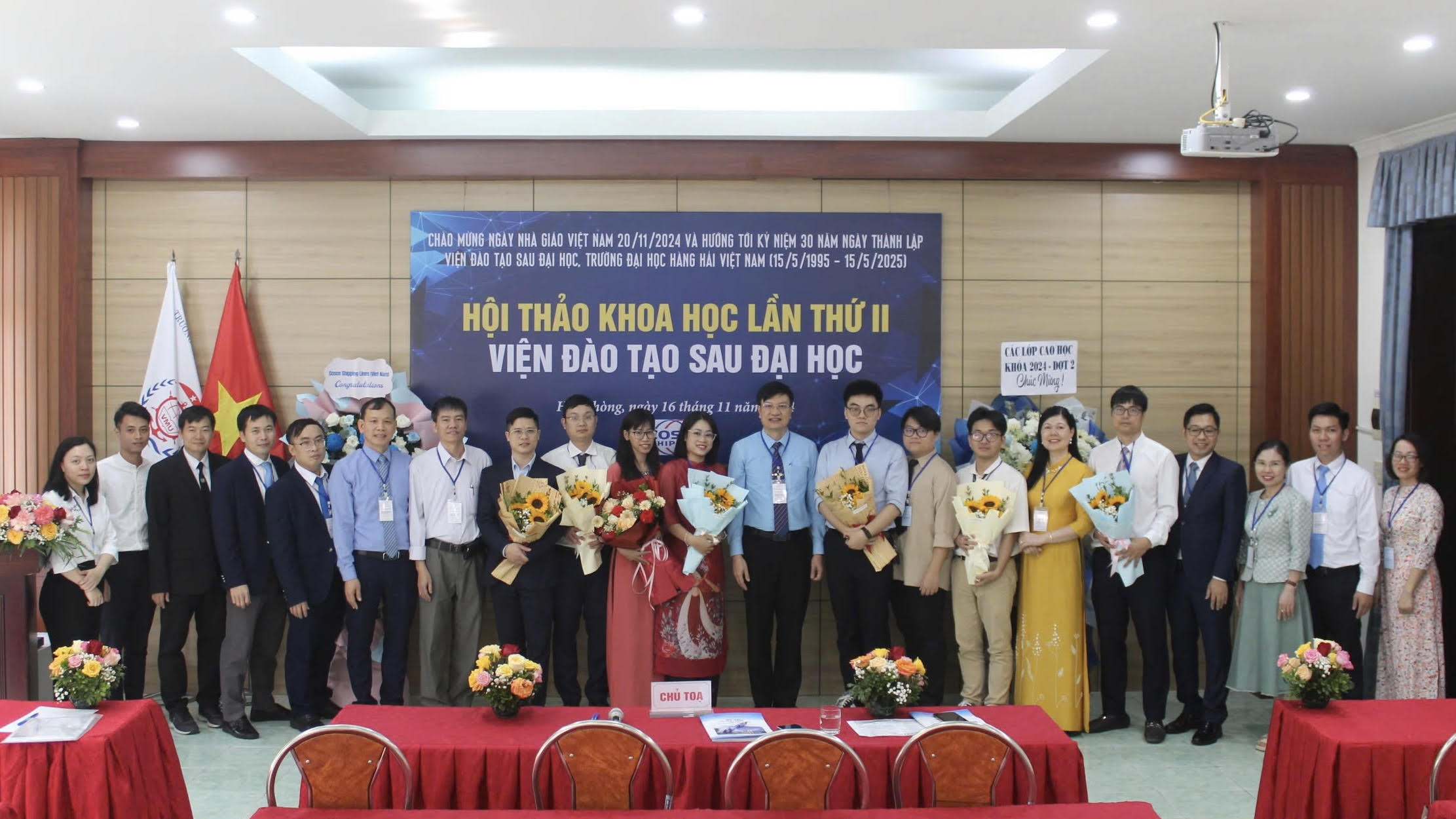  Viện Đào tạo Sau đại học: Dấu ấn 30 năm xây dựng và phát triển  - Ảnh 2.
