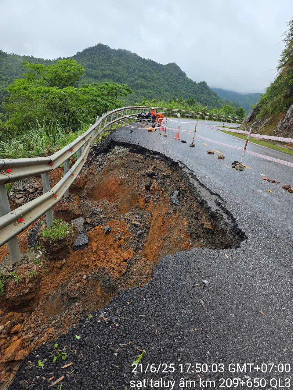 Tập trung ứng phó nguy cơ sạt lở đất ở miền núi trung du Bắc Bộ - Ảnh 2.