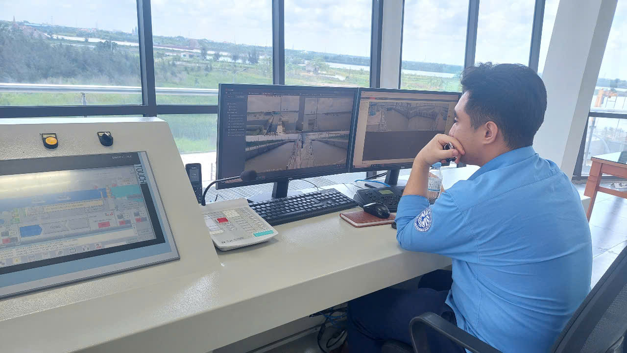 Một số hạn chế, bất cập của âu tàu Nghĩa Hưng sau gần 2 năm khai thác, vận hành - Ảnh 4.