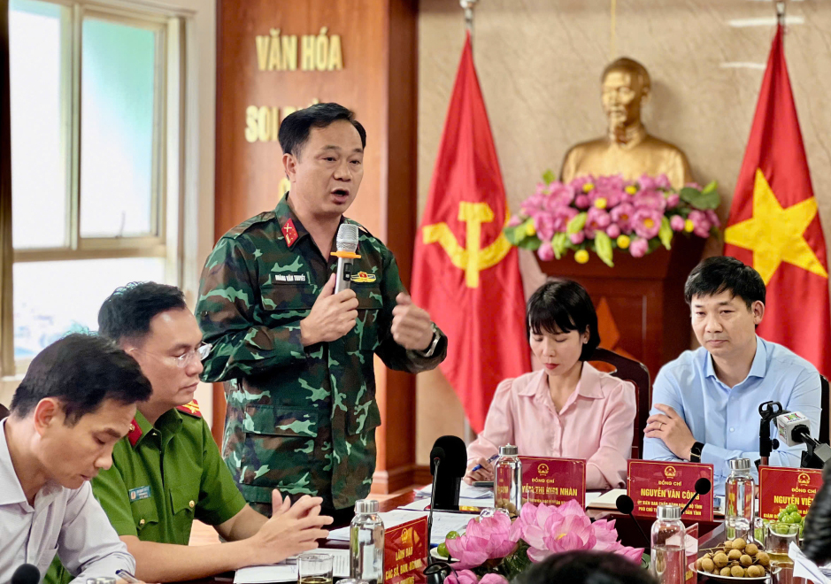 Quảng Ninh họp báo thông tin vụ đắm tàu du lịch trên vịnh Hạ Long- Ảnh 2. Quảng Ninh họp báo thông tin vụ đắm tàu du lịch trên vịnh Hạ Long- Ảnh 2.