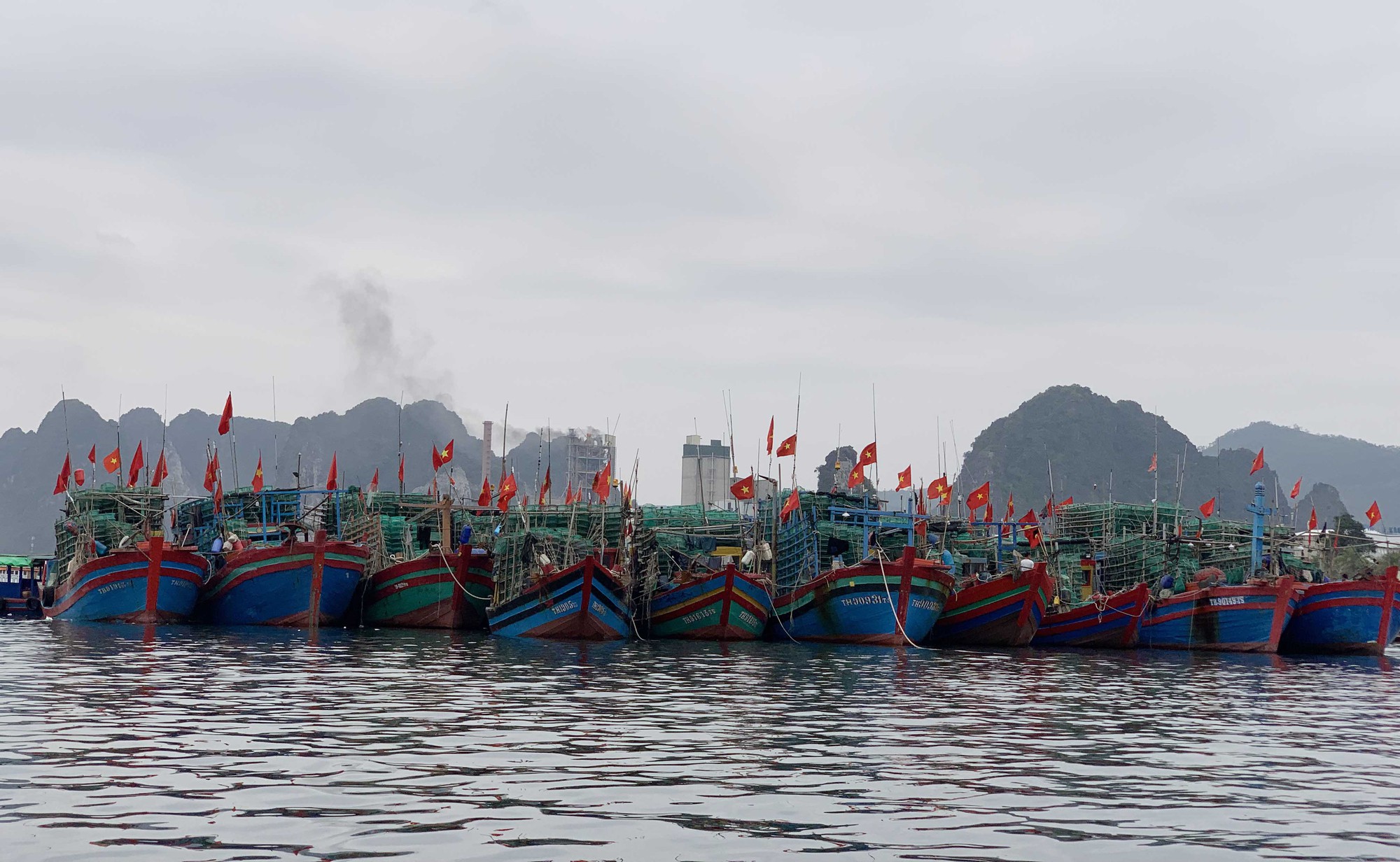 Quảng Ninh công bố 76 điểm trú bão cho tàu thuyền - Ảnh 1.
