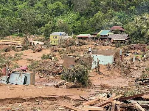 Giao thông Nghệ An thiệt hại nặng nề sau bão số 3- Ảnh 1.