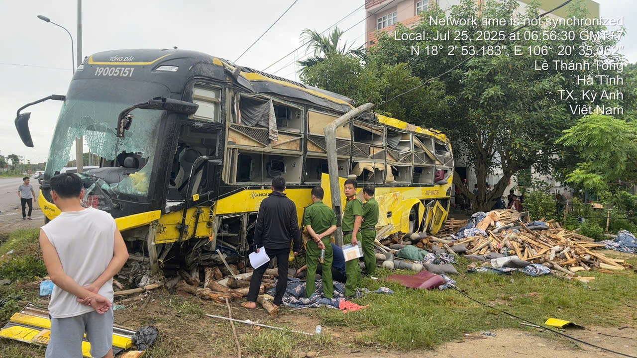 Thủ tướng Chính phủ về khắc phục hậu quả vụ TNGT trên QL1 tỉnh Hà Tĩnh - Ảnh 1.