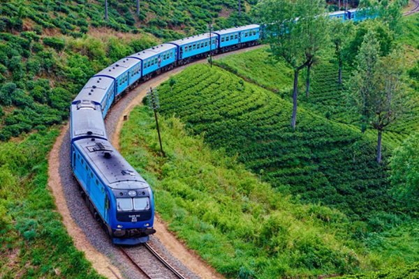 Đề nghị đẩy nhanh GPMB dự án nâng cấp đường sắt Hà Nội - Vinh - Ảnh 1.