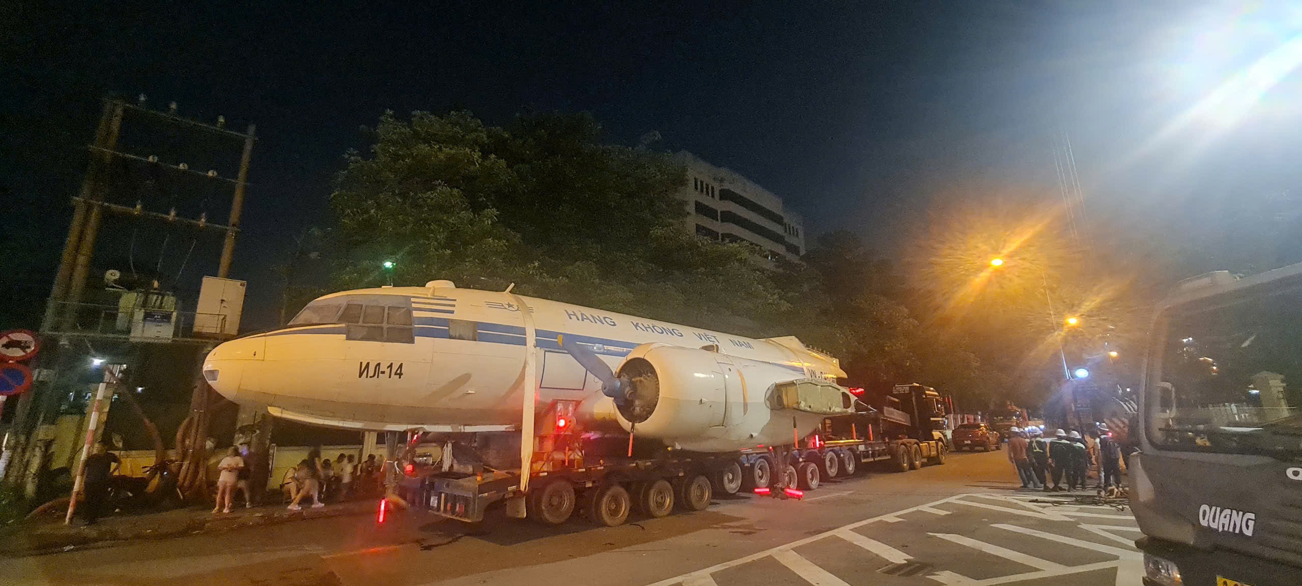 Chuyên cơ từng chở Bác Hồ được trưng bày tại triển lãm 