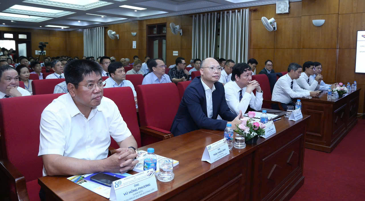 Công nghệ trong thiết kế, xây dựng, vận hành và quản lý đường sắt tốc độ cao - Ảnh 1.