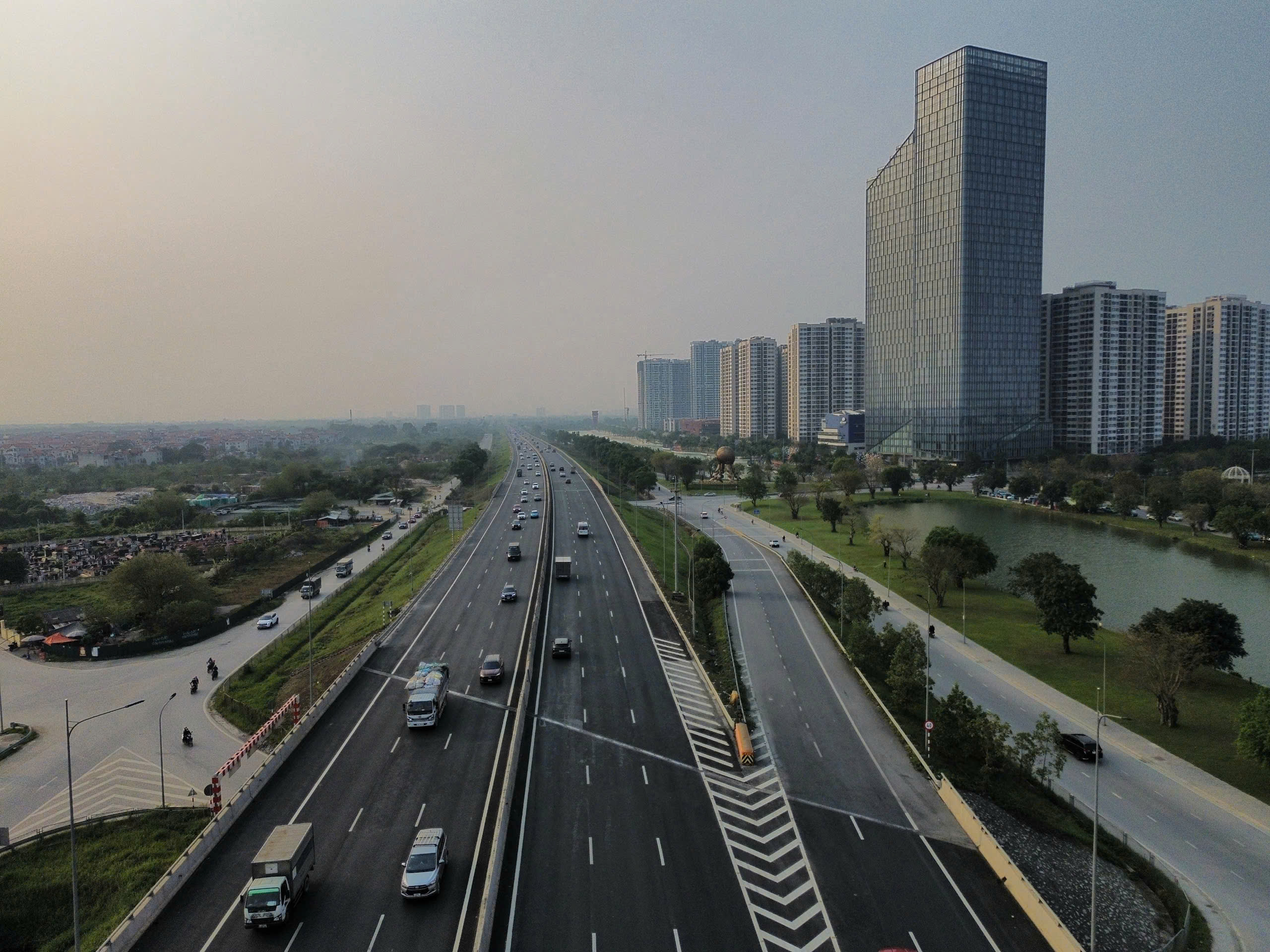 Cần sớm sửa đổi Nghị định số 100/2019/NĐ-CP - Ảnh 6.