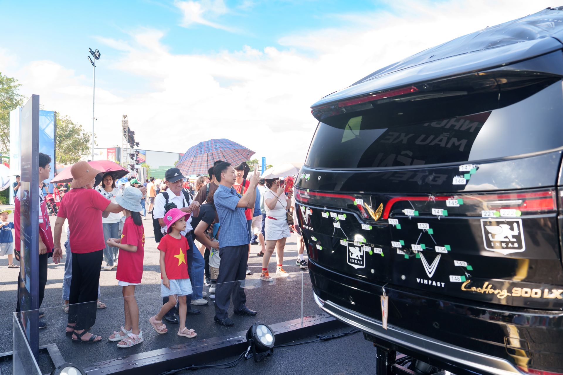 Lạc Hồng 900 LX - Biểu tượng trí tuệ Việt qua góc nhìn chuyên gia - Ảnh 1.