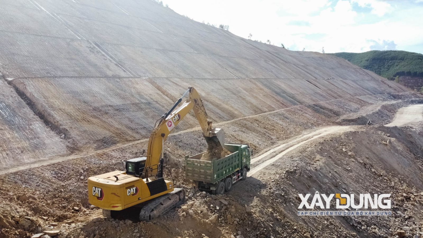 Bộ Xây dựng: Khẩn trương đẩy nhanh giải ngân vốn đầu tư công năm 2025- Ảnh 2.