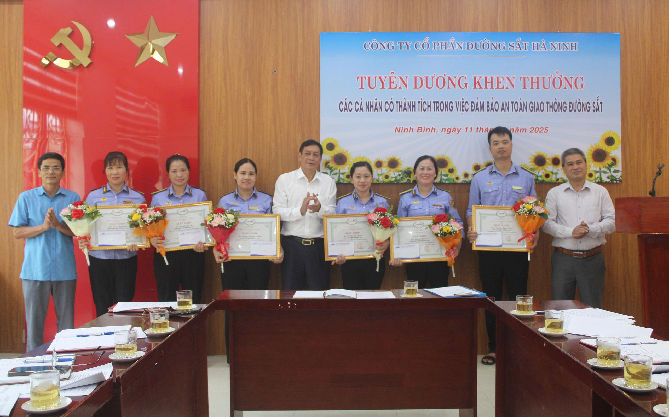 Công ty CP Đường sắt Hà Ninh: Song hành thi đua sản xuất và nâng chất lượng đời sống người lao động - Ảnh 1.