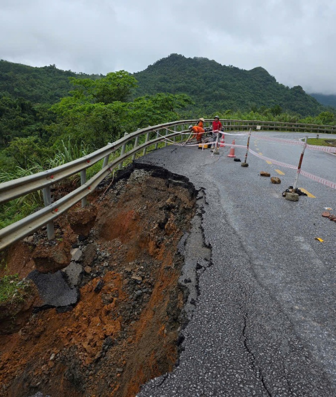 Chủ động ứng phó với áp thấp nhiệt đới đang mạnh lên thành bão trên biển Đông - Ảnh 1.
