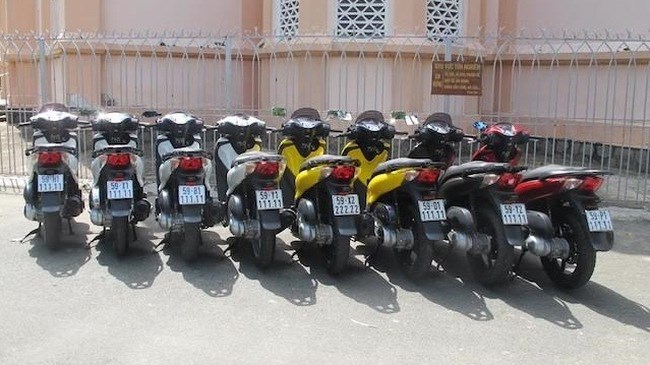 Thú chơi xe - Honda SH chưa đổ xăng, biển ngũ quý rao bán hơn 1 tỷ đồng (Hình 5).