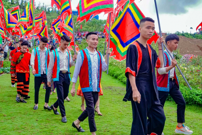 03. Vó ngựa trên mây còn là lễ hội văn hoá đầy màu