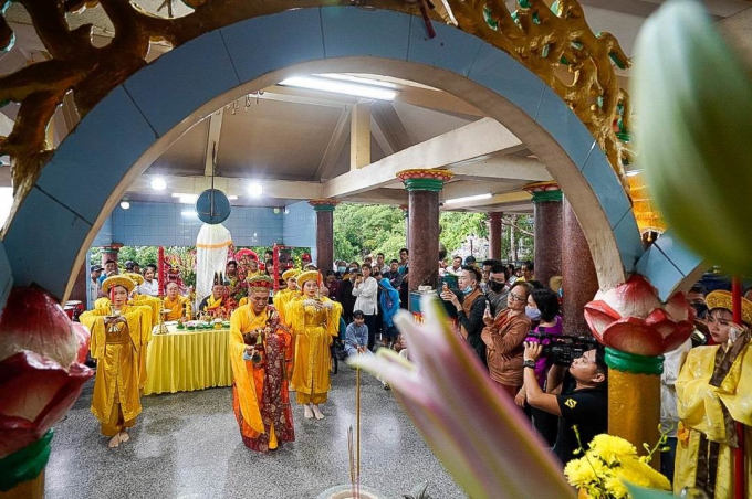 Lễ Vía Bà Linh Sơn Thánh Mẫu