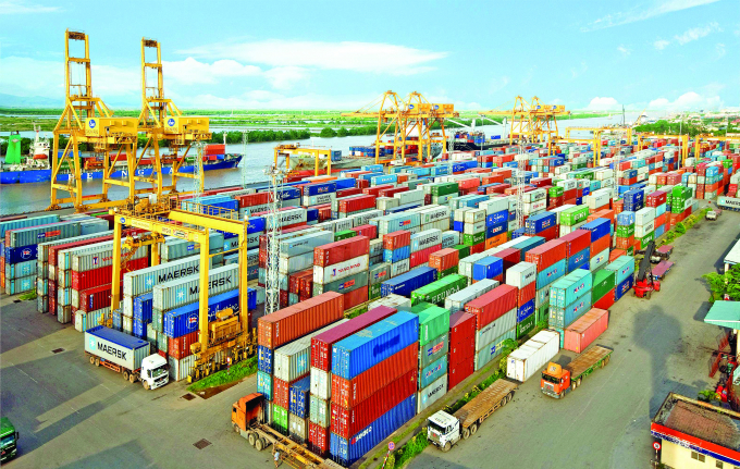 02 BEN CONTAINER CHUA VE_1