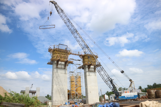 Hình 2 - Cầu Mỹ Thuận