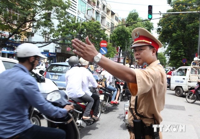 TTXVN_canh_sat_giao_thng