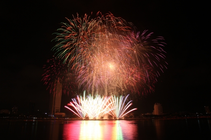 Anh phao hoa Da Nang (5)