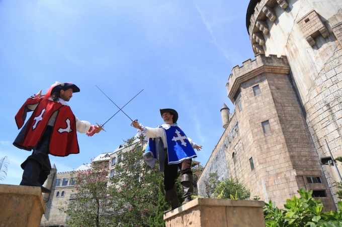 Ngu lam dau kiem Sun World Ba Na Hills (2)