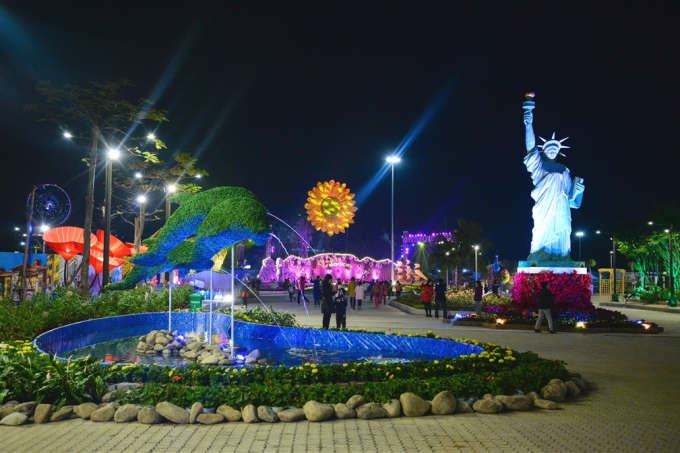 anh 9- LE hoi ky quan muon sac hoa