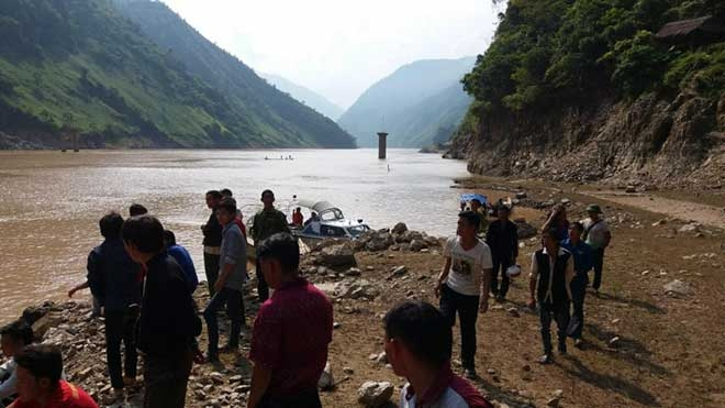 000B2677-8BEC-49FF-9F55-22E49BD5CEFB.