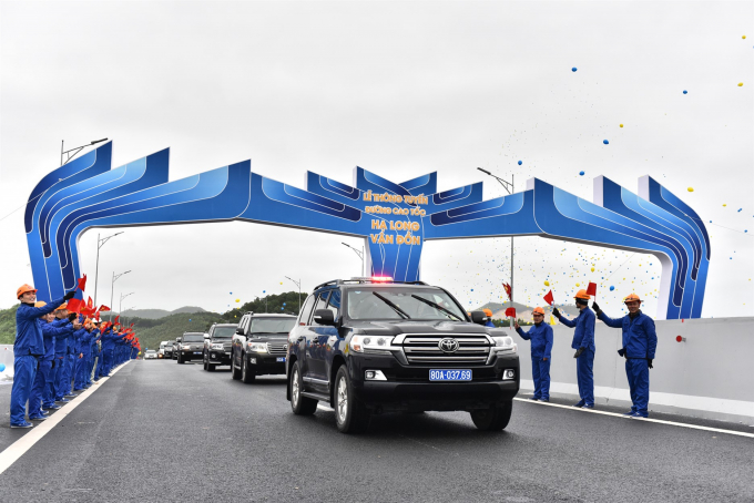 Le thong tuyen cao toc Ha Long- Van Don (13)