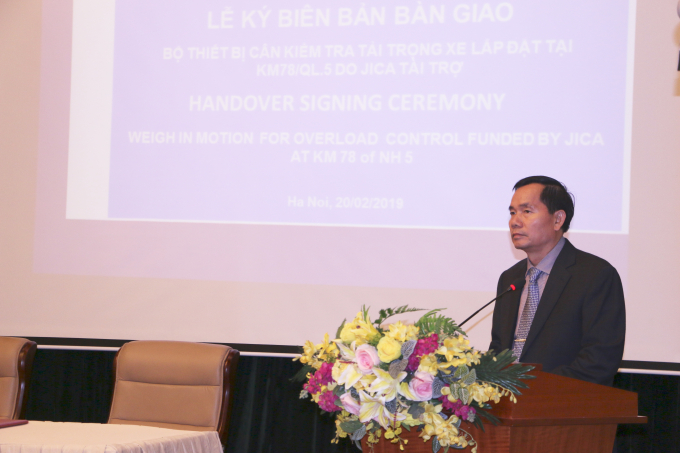 0EDF9E69-3F49-446F-8D30-B621AB65470D.