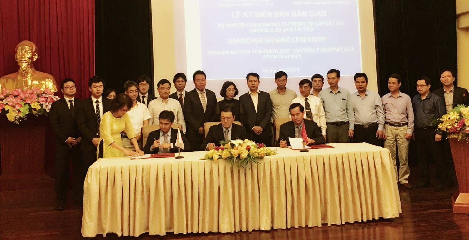 26A78D3A-F0A8-42CD-B109-BF390F2C69A0