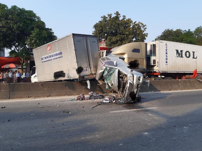 65E7A1E8-B5CA-4EEC-9A5D-88B6044BA7DA.