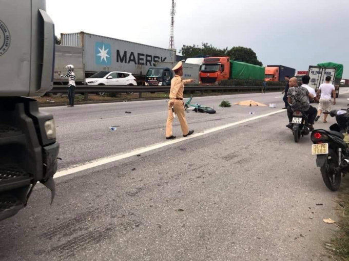 E5ED53FA-B840-42FF-8435-498844829609.