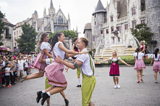 le hoi bia ba na hills (25)