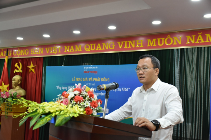 BE9EFE95-4384-47E3-9433-17903C1A7381.