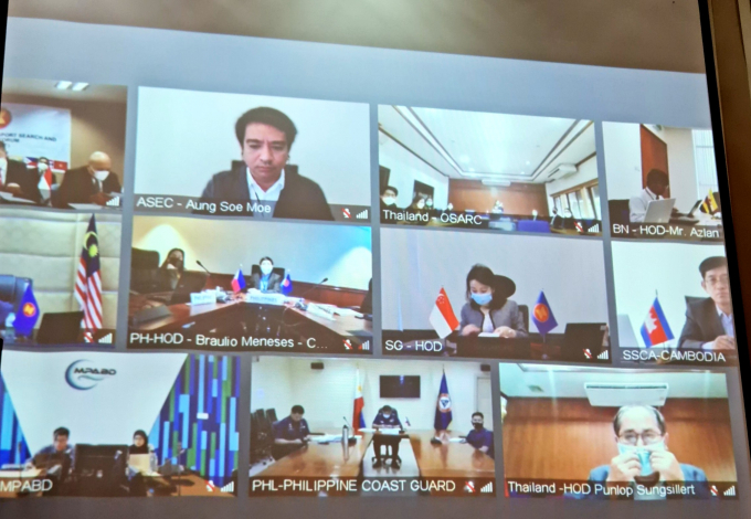 D4890218-CAA1-4383-B44A-D5C72252CF62.