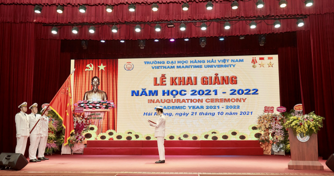 6AF366E3-D56A-4487-849C-D3AE50A2F3ED.